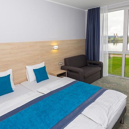 Hotel Vela Tczew Buitenkant foto