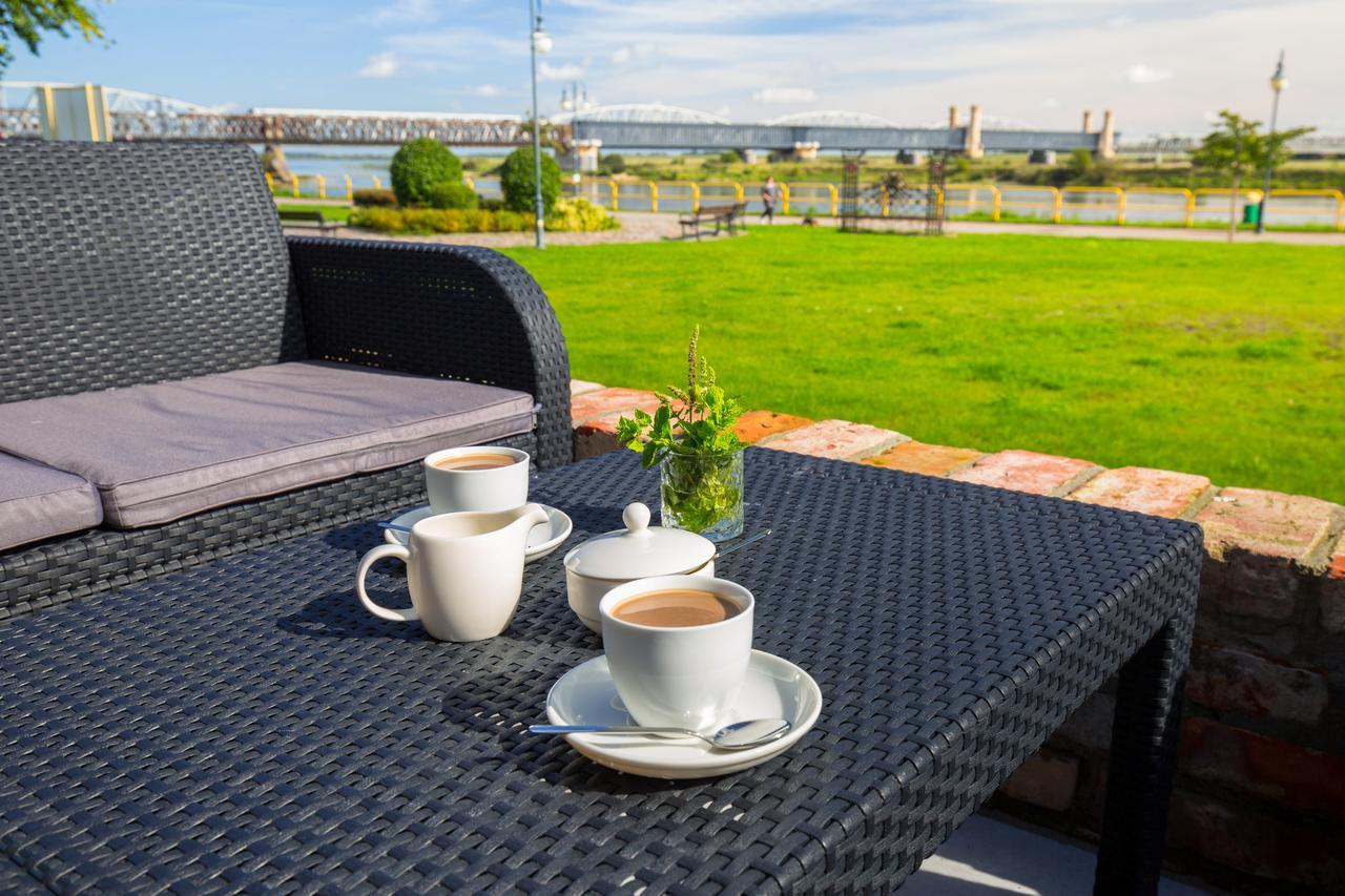 Hotel Vela Tczew Buitenkant foto